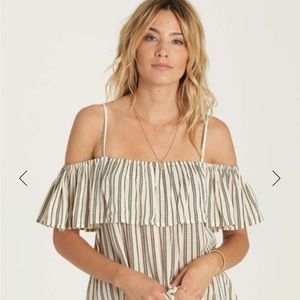 Billabong off the shoulder blouse